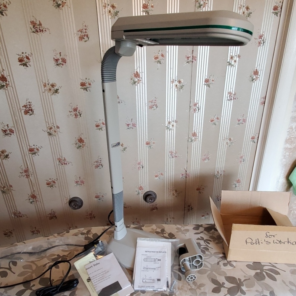 Ott-lite - Picture 3 of 4